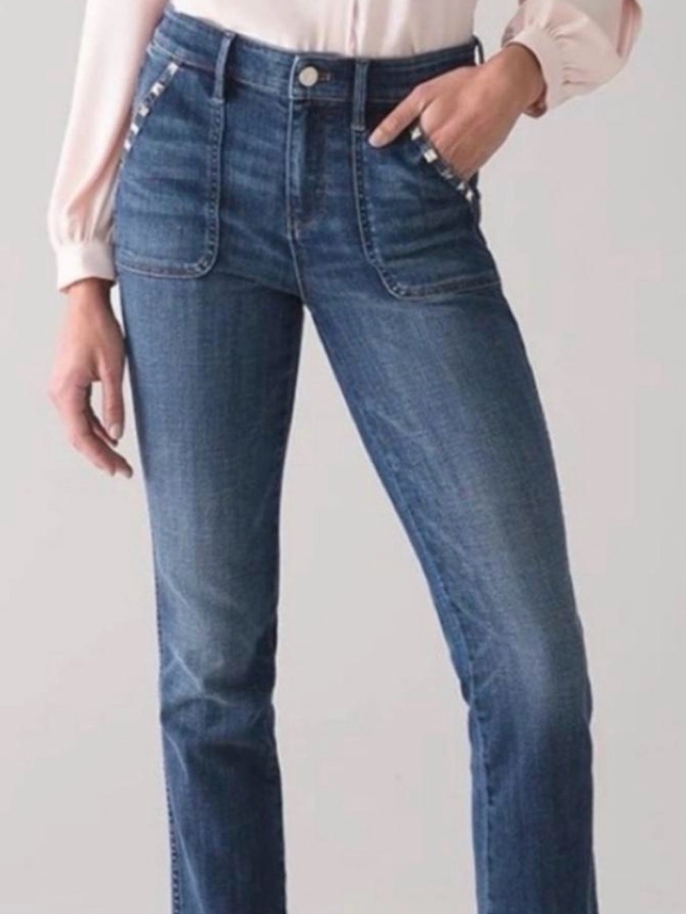 White House Black Market - Women's Blue Crop / Capri Jeans.  NWT Silver studded